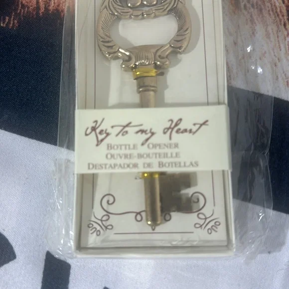 Bottle  opener - Picture 2 of 2